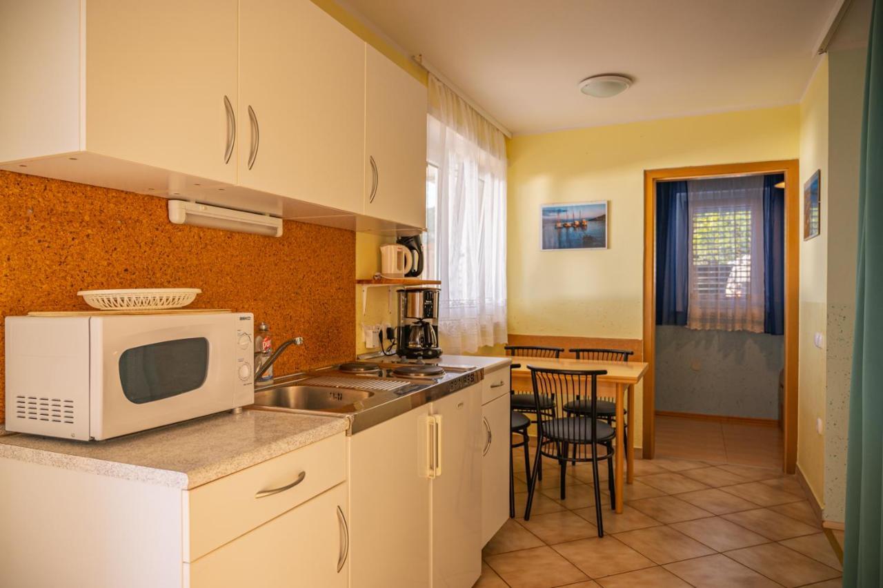 Apartmens Mendula Lejlighed Senj  Eksteriør billede